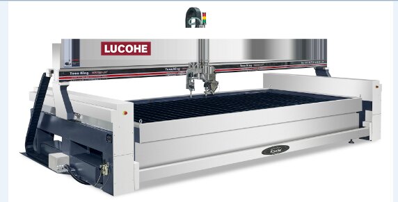 Guide complet de la découpe au jet d'eau : technologie, applications et maintenance